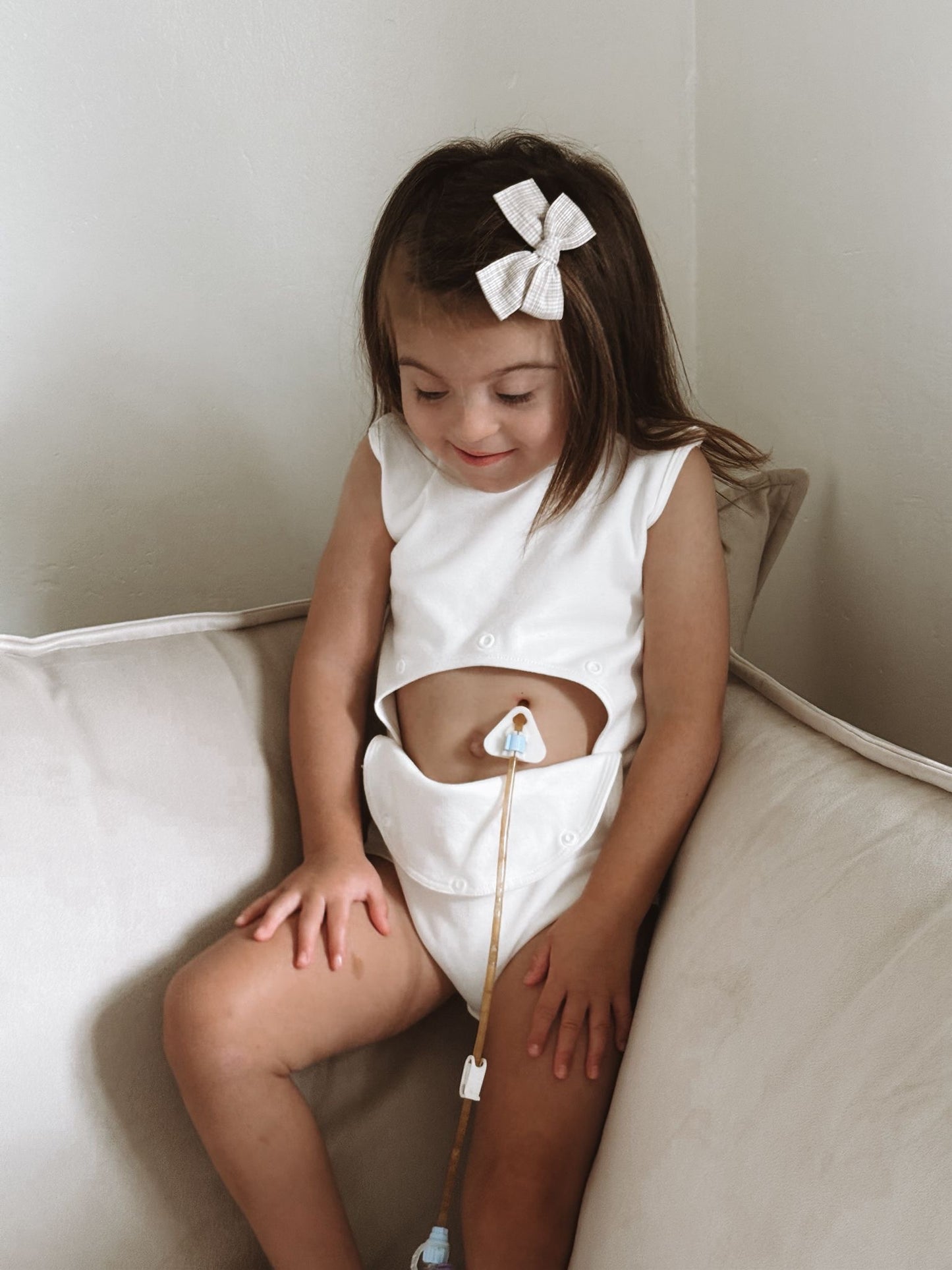 Adaptive Singletsuit