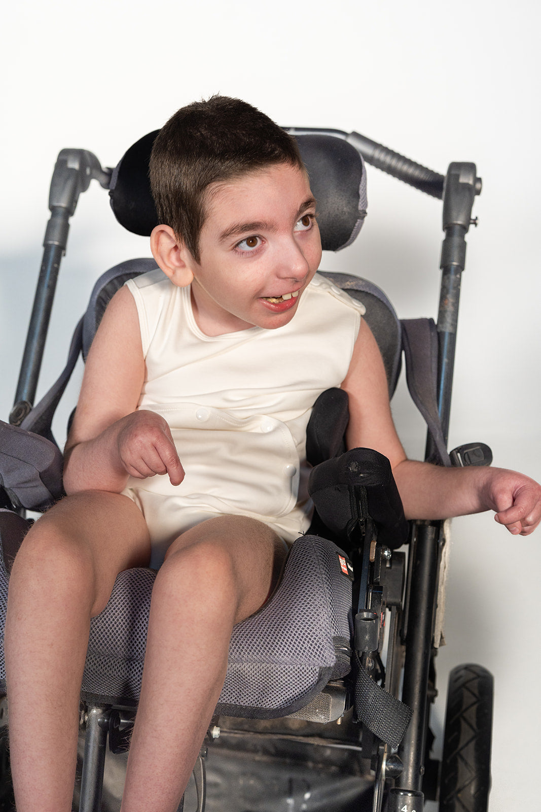 Adaptive Singletsuit